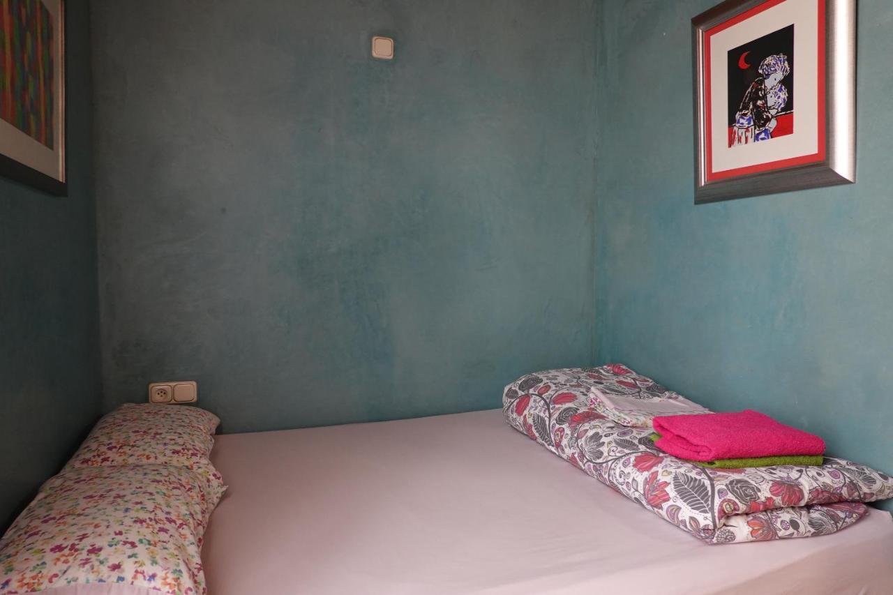 -Morc-Beds & Rooms- Понтеведра Екстер'єр фото